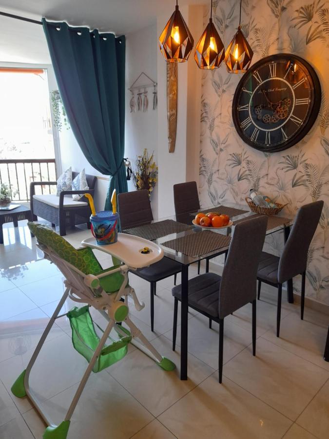 Апартаменты Luxory Dreamy Sunset, Seafront, Direct Access To The Promenade,Wifi,Pool,Free Parking Лос Кристианос Экстерьер фото